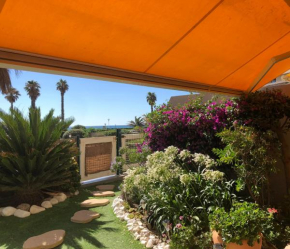 LE JARDIN DE LA PLAGE - T2 - Terrasse jardin 30m2 - Piscine - Clim- Wifi -Parking